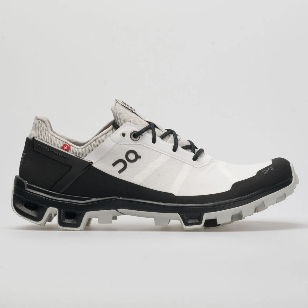 On Running On Cloudventure Peak Men's White/Black 3 On Running On Cloudventure Peak Men's White/Black